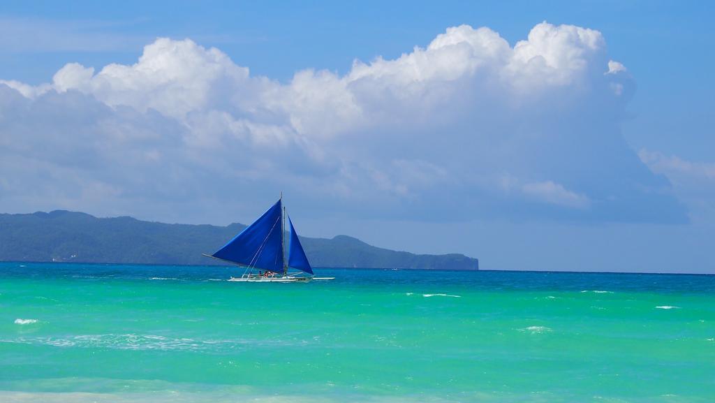 Fridays Boracay Beach Resort Balabag  Eksteriør bilde